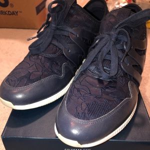 Cole haan blue leather sneaker